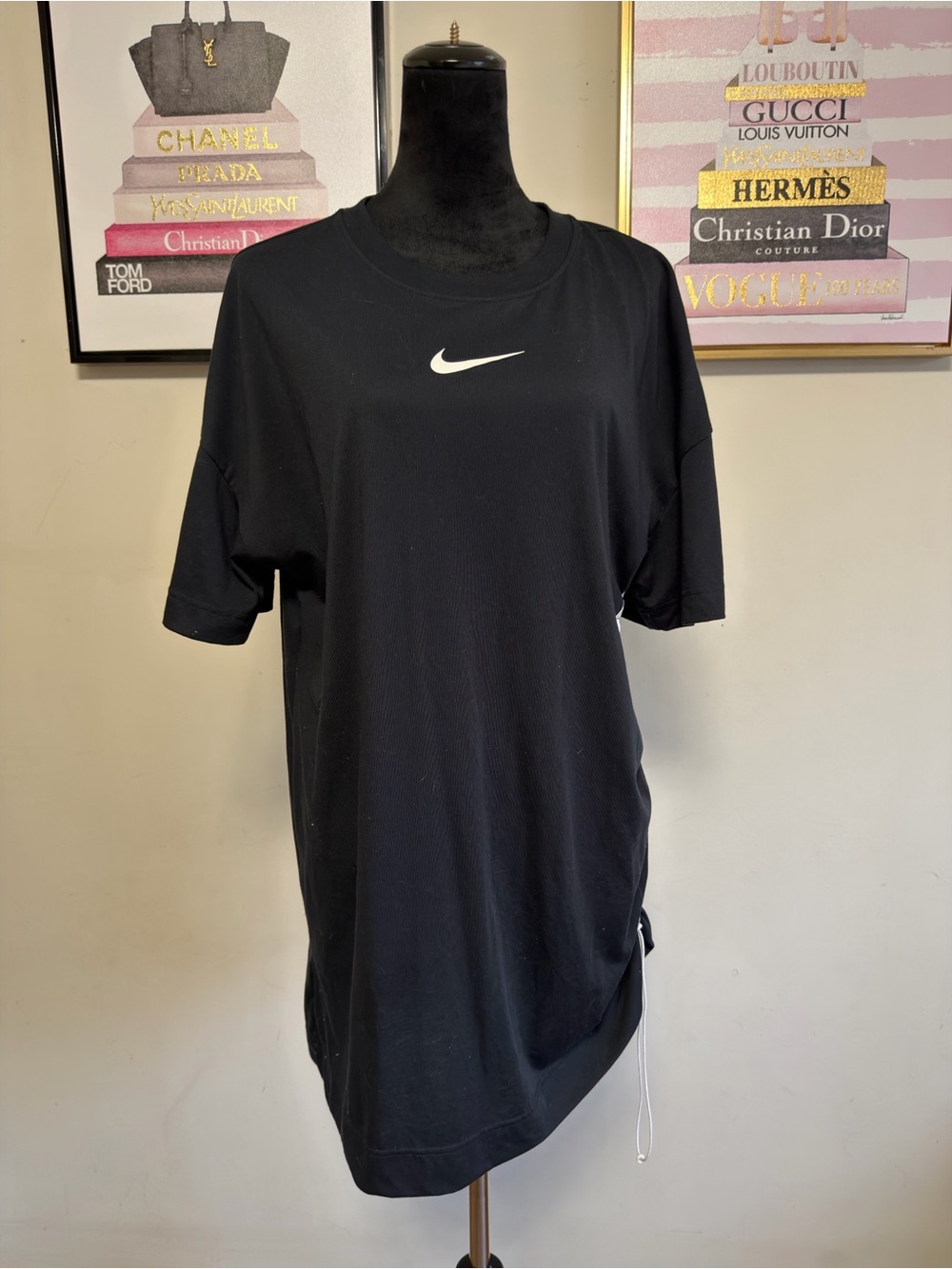 Nike Women’s short sleeved dress